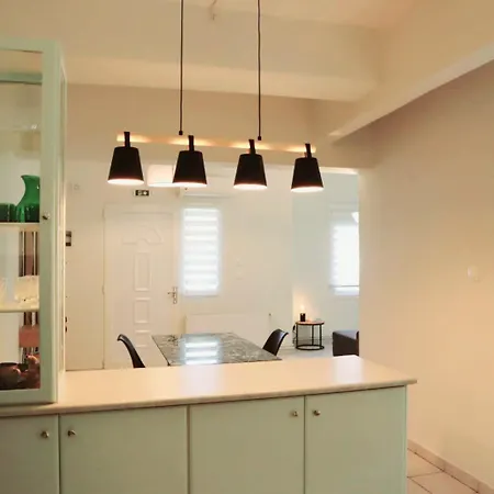 Frida's Urban Escape アパート テッサロニキ