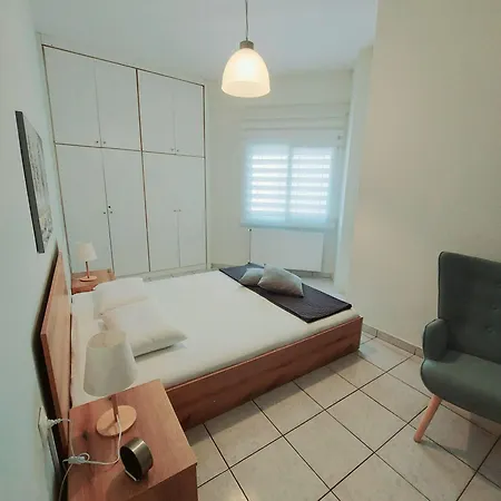 Frida's Urban Escape *